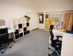 Tesla-Liptovsky-Hradok-Budova-Administrativy-na-prenajom-19