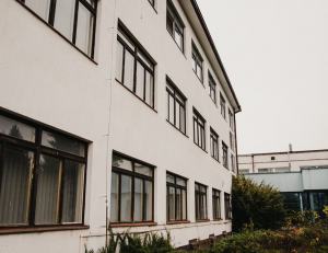 Tesla-Liptovsky-Hradok-Budova-Administrativy-na-prenajom-31