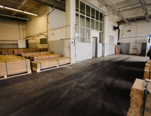 Tesla-Liptovsky-Hradok-Hala-V1-na-prenajom-21